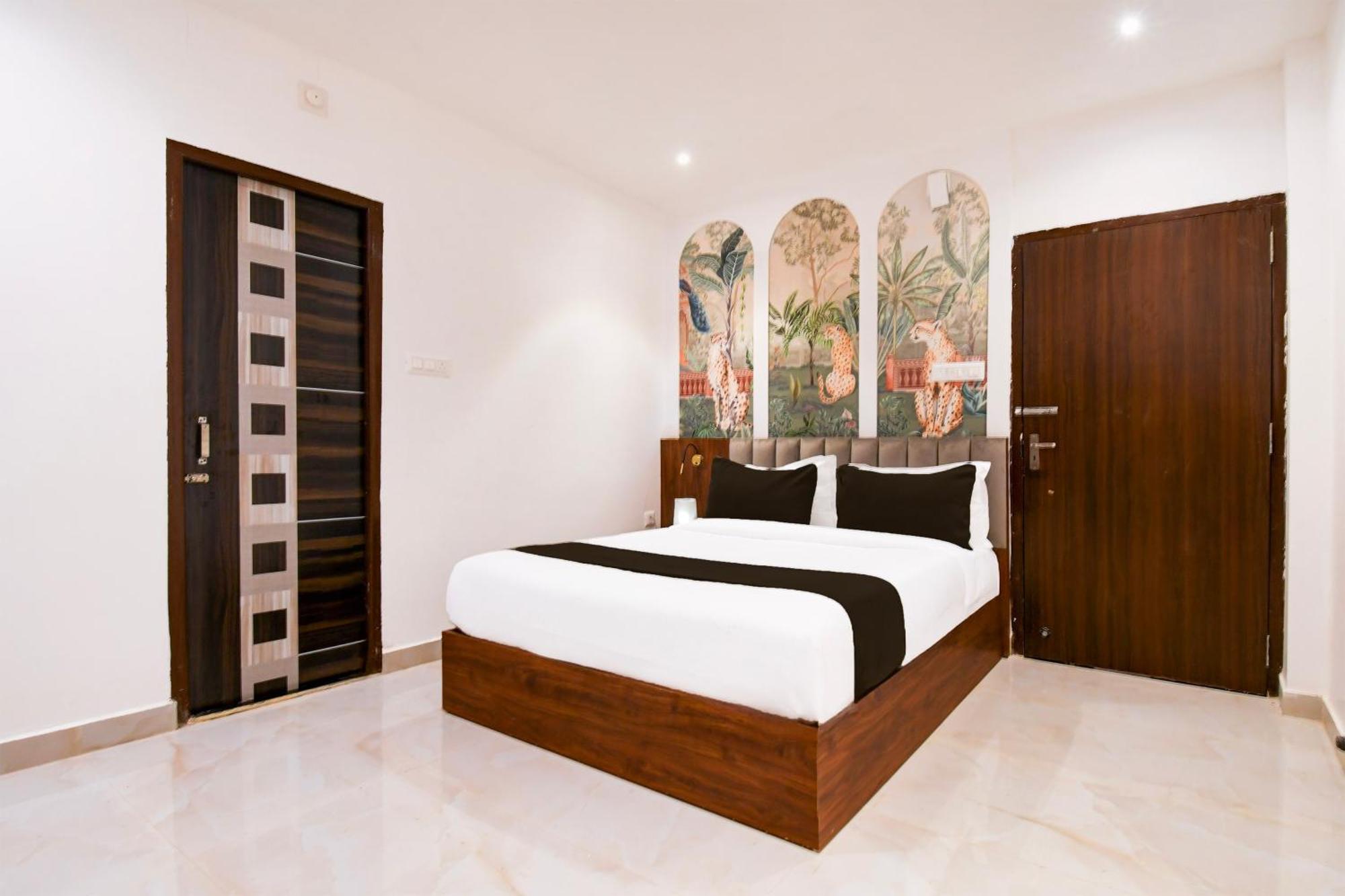 Hotel O Neatflix And Chill Exclusive บูบันเนสชวาร์ ภายนอก รูปภาพ